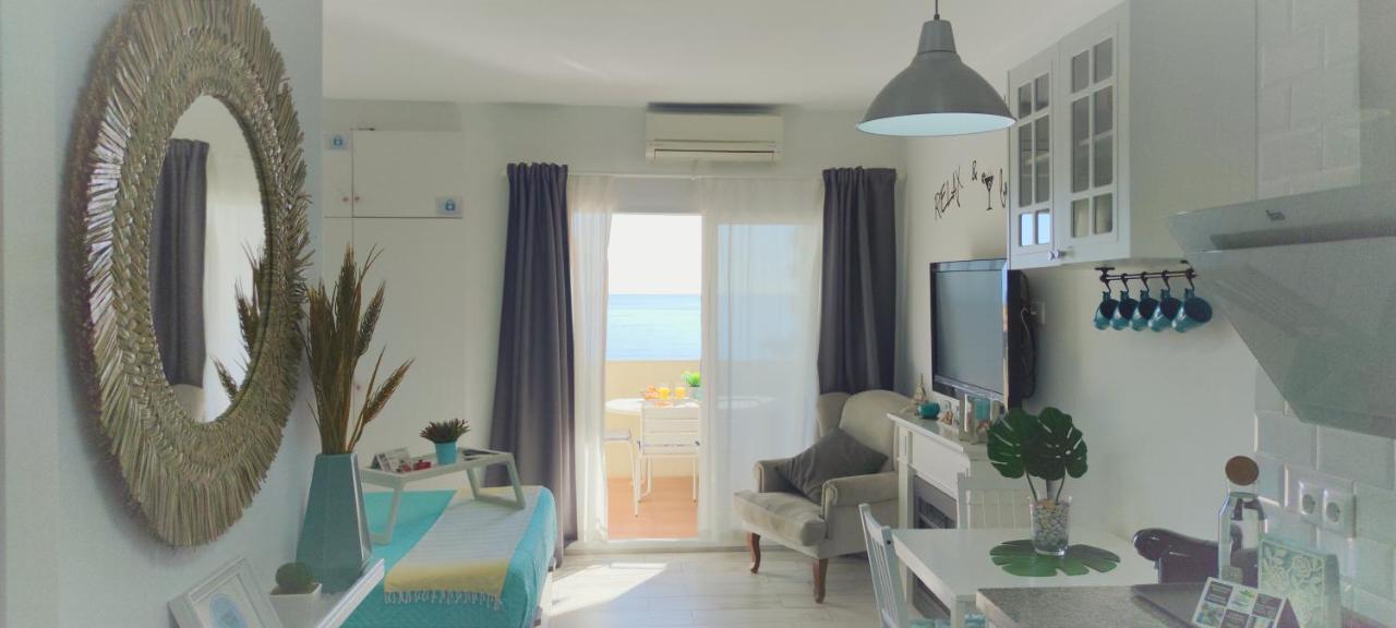 Estudio Deluxe Benalbeach Benalmádena Exterior foto